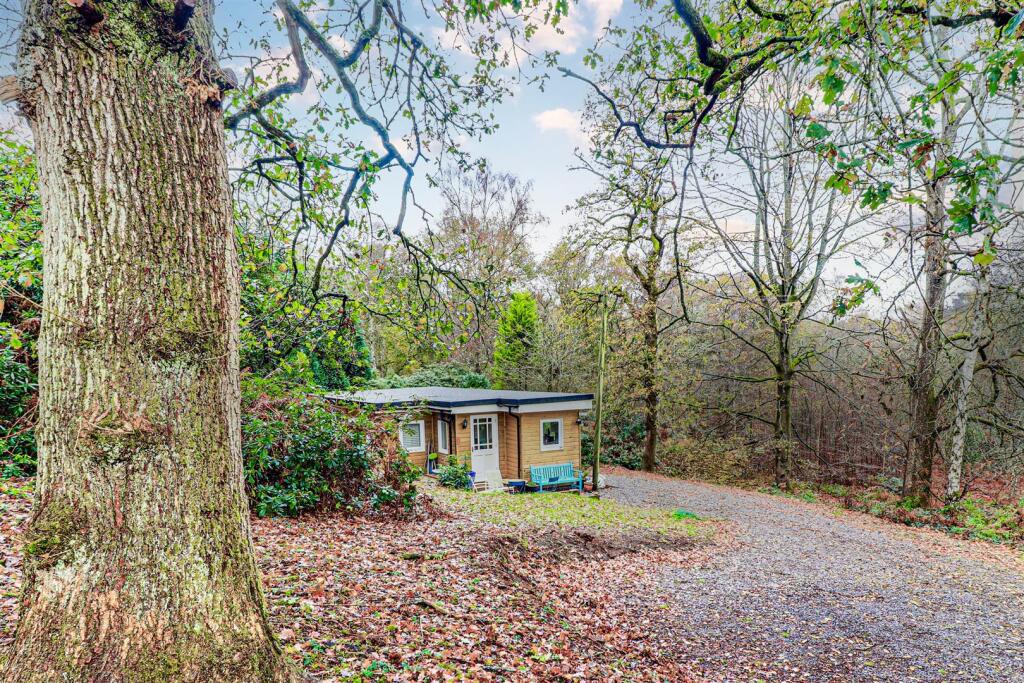 2 bed Not Specified for rent in Farley Green. From Howard Morley & Sons - Guildford