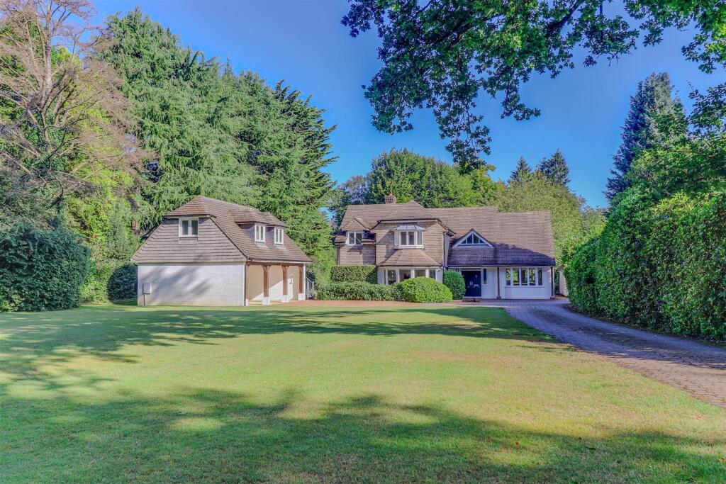 6 bed Detached for rent in Hurtmore. From Howard Morley & Sons - Guildford