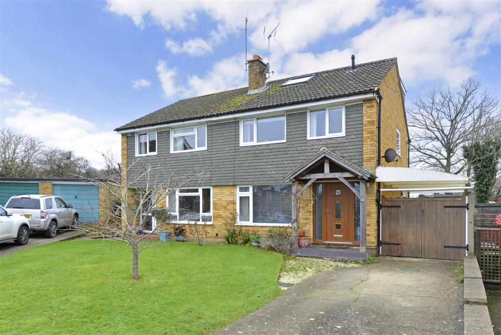 4 bed Detached for rent in Ewhurst Green. From Howard Morley & Sons - Guildford