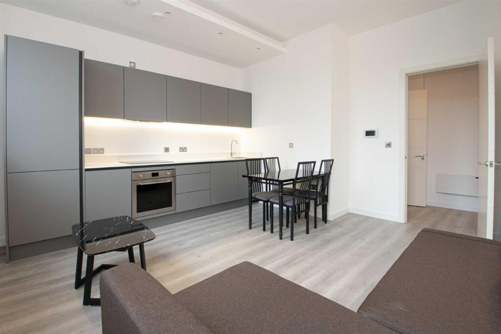 1 bed Apartment for rent in Milton Keynes. From Cauldwell Property Services - Milton Keynes