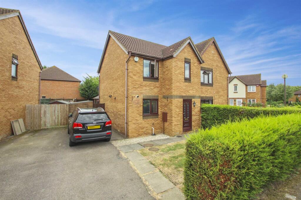 3 bed Semi Detached for rent in Wavendon. From Cauldwell Property Services - Milton Keynes 3 bed Semi Detached for rent in Wavendon. From Cauldwell Property Services - Milton Keynes
