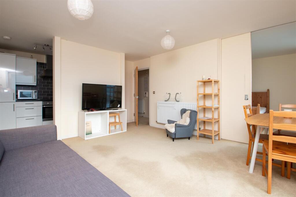 1 bed Apartment for rent in Milton Keynes. From Cauldwell Property Services - Milton Keynes