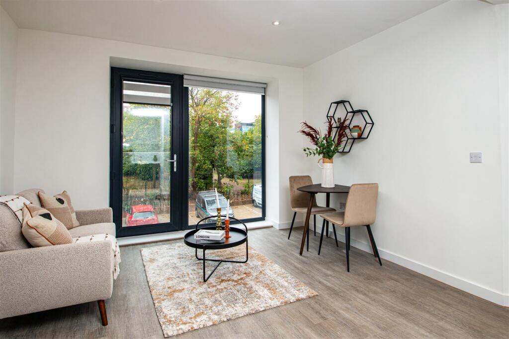 1 bed Apartment for rent in Milton Keynes. From Cauldwell Property Services - Milton Keynes