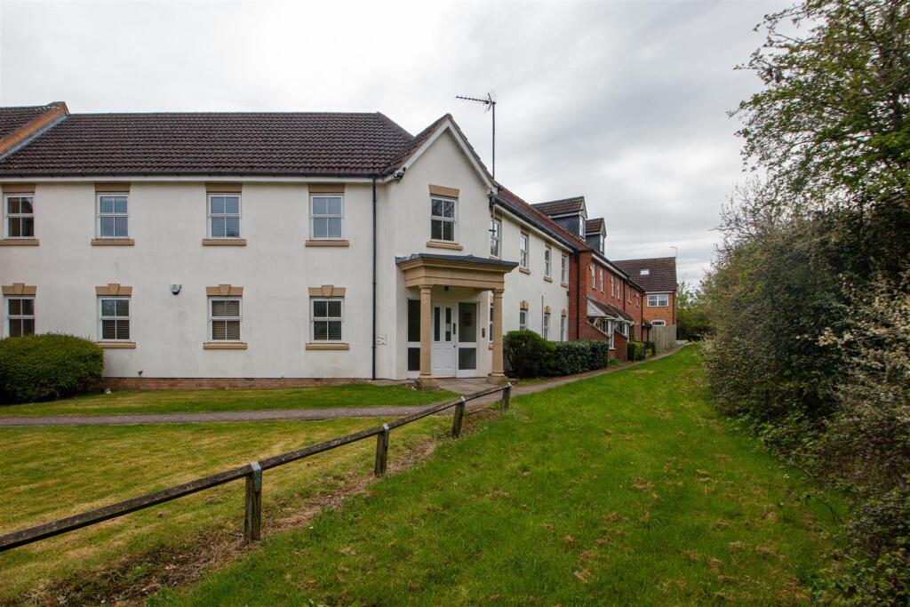 2 bed Detached for rent in Whaddon. From Cauldwell Property Services - Milton Keynes