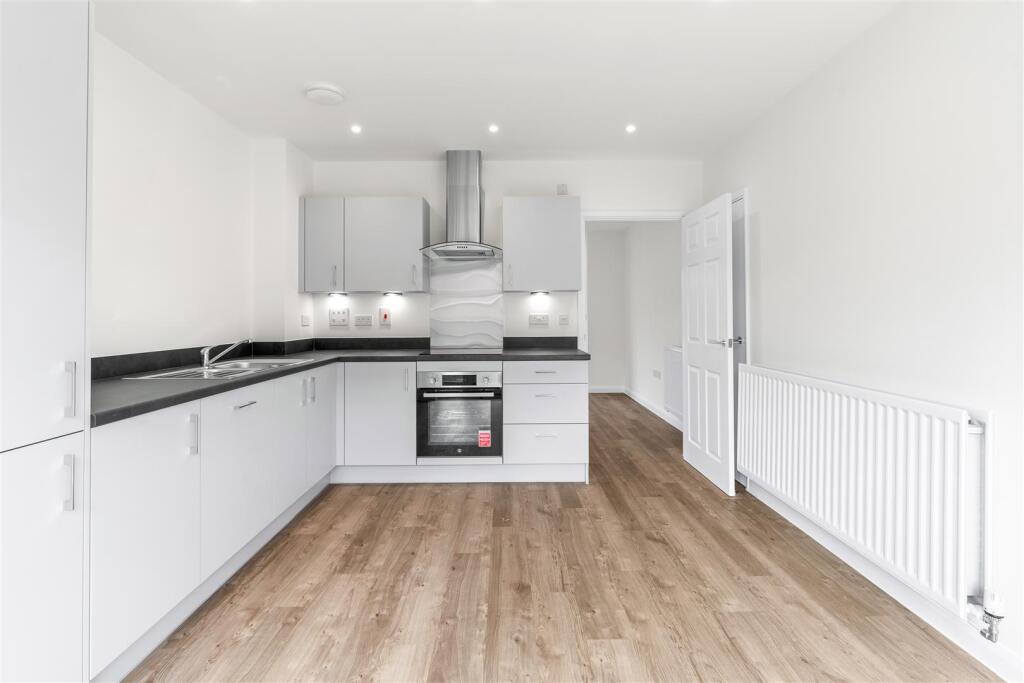 3 bed Semi Detached for rent in . From Cauldwell Property Services - Milton Keynes