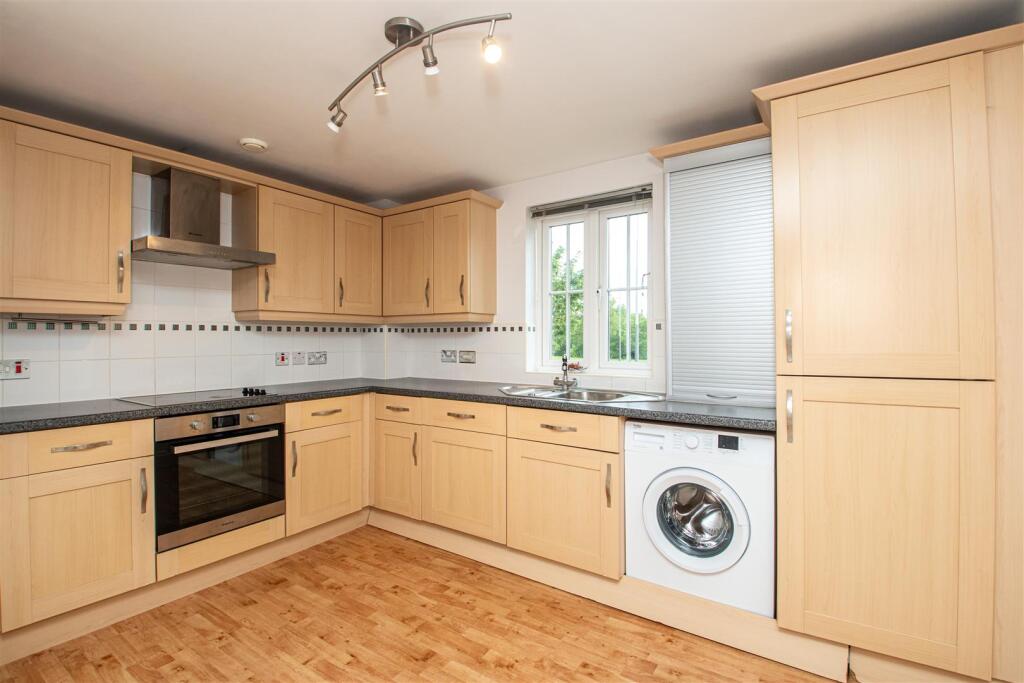 1 bed Apartment for rent in Whaddon. From Cauldwell Property Services - Milton Keynes