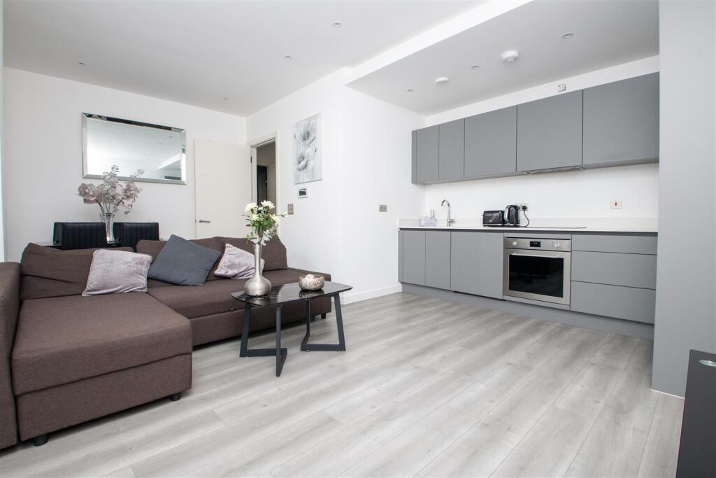 1 bed Apartment for rent in Milton Keynes. From Cauldwell Property Services - Milton Keynes