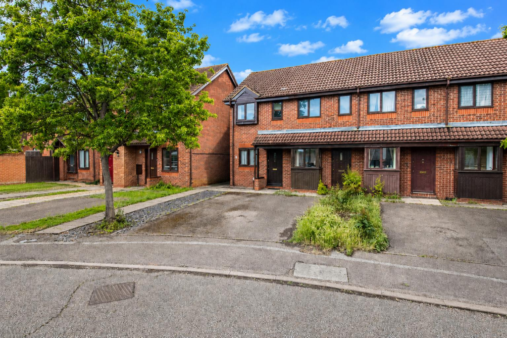 1 bed End of Terrace for rent in Milton Keynes. From Cauldwell Property Services - Milton Keynes