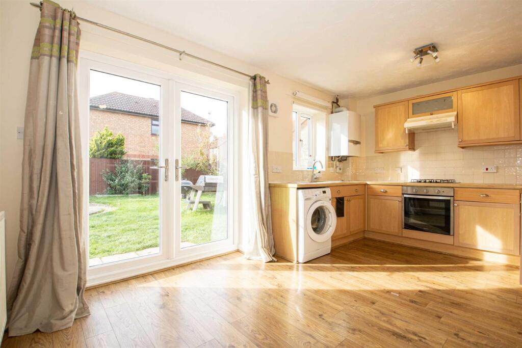 3 bed Detached for rent in Wavendon. From Cauldwell Property Services - Milton Keynes 3 bed Detached for rent in Wavendon. From Cauldwell Property Services - Milton Keynes