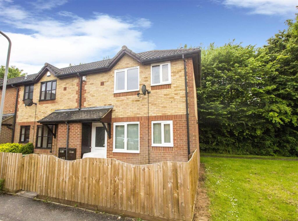 1 bed End of Terrace for rent in Newport Pagnell. From Cauldwell Property Services - Milton Keynes