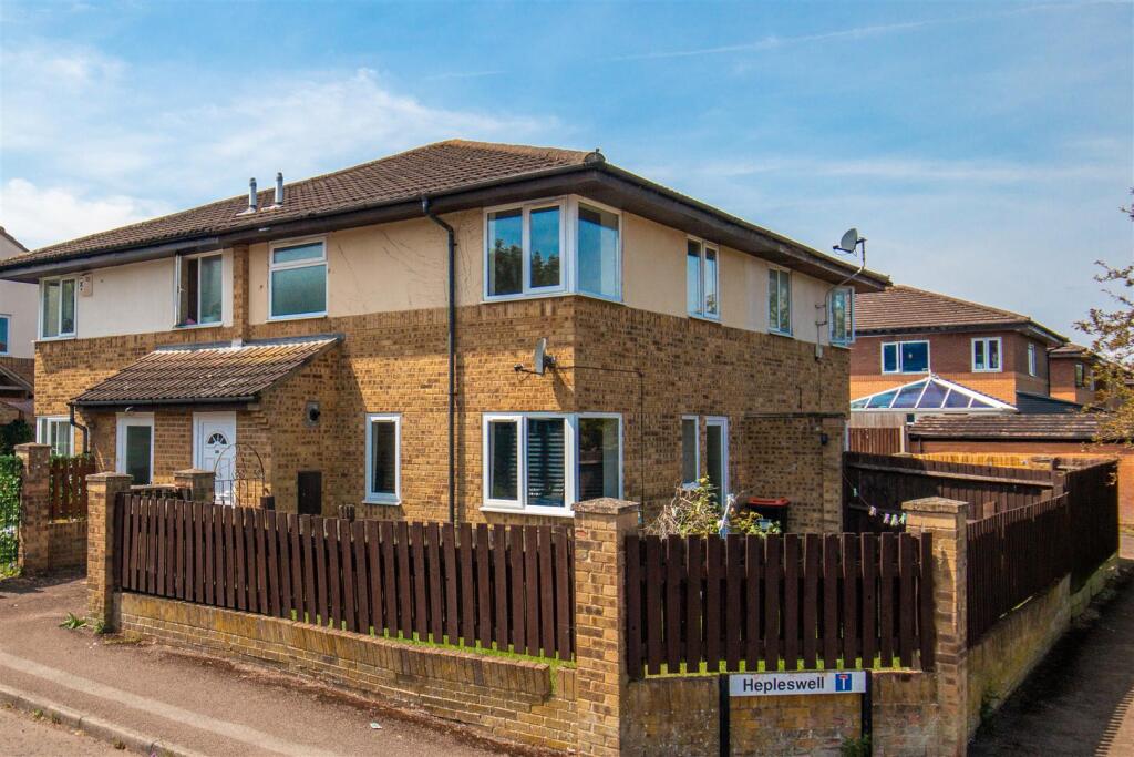 2 bed Mid Terraced House for rent in Calverton. From Cauldwell Property Services - Milton Keynes 2 bed Mid Terraced House for rent in Calverton. From Cauldwell Property Services - Milton Keynes
