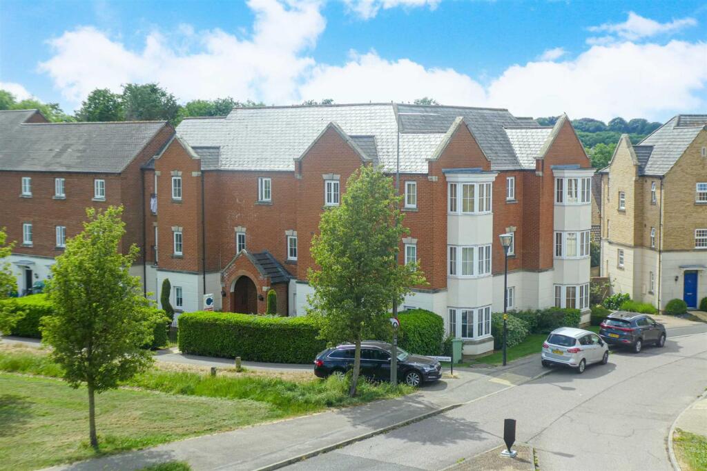 2 bed Apartment for rent in Whaddon. From Cauldwell Property Services - Milton Keynes 2 bed Apartment for rent in Whaddon. From Cauldwell Property Services - Milton Keynes