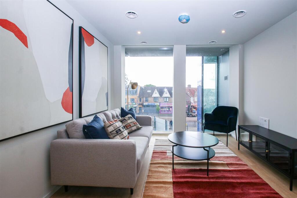 1 bed Apartment for rent in Hounslow. From Cauldwell Property Services - Milton Keynes 1 bed Apartment for rent in Hounslow. From Cauldwell Property Services - Milton Keynes