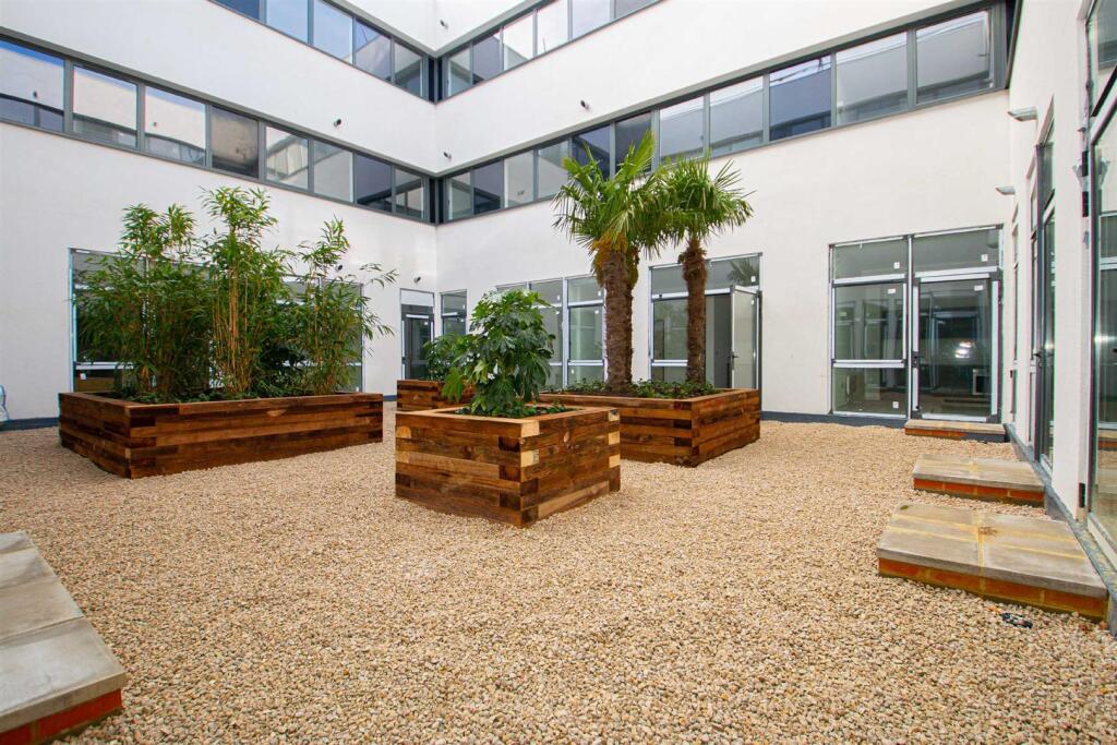 2 bed Apartment for rent in Milton Keynes. From Cauldwell Property Services - Milton Keynes 2 bed Apartment for rent in Milton Keynes. From Cauldwell Property Services - Milton Keynes