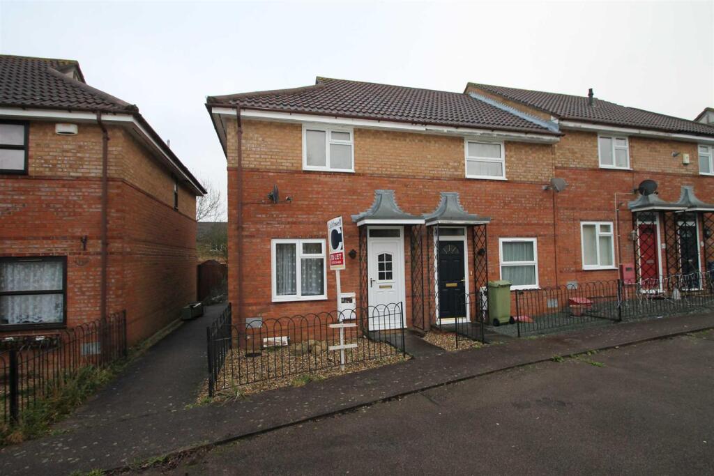2 bed End of Terrace for rent in Bletchley. From Cauldwell Property Services - Milton Keynes