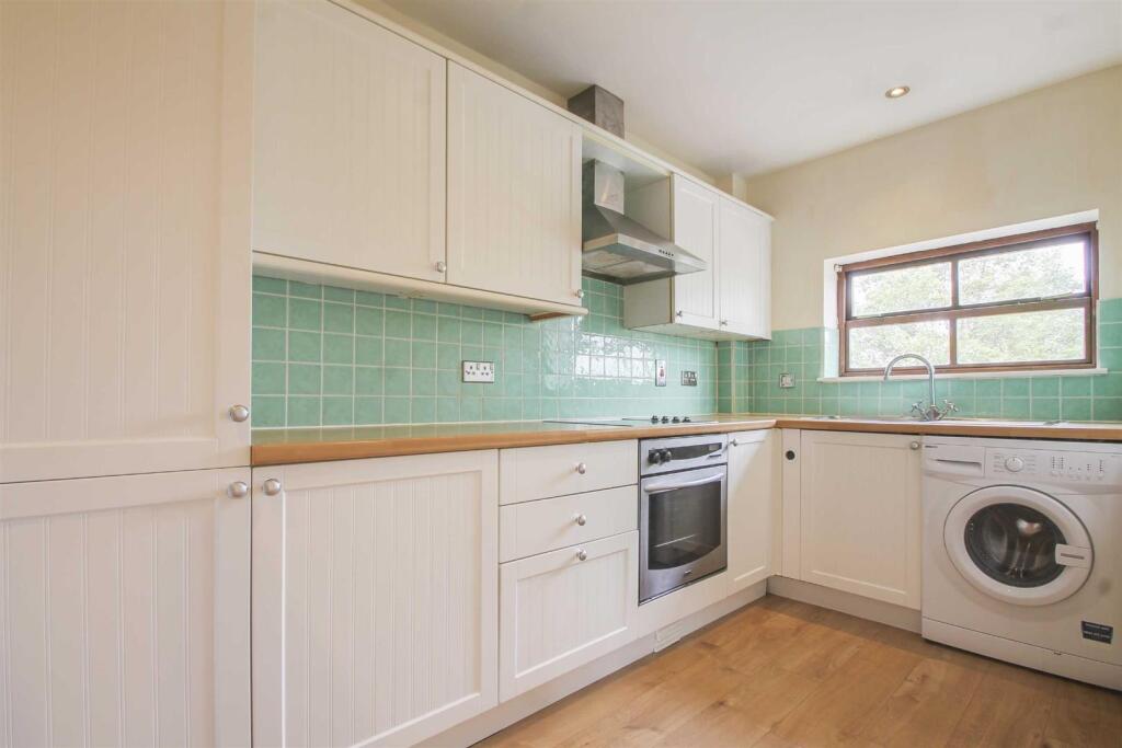 2 bed Apartment for rent in Bletchley. From Cauldwell Property Services - Milton Keynes 2 bed Apartment for rent in Bletchley. From Cauldwell Property Services - Milton Keynes