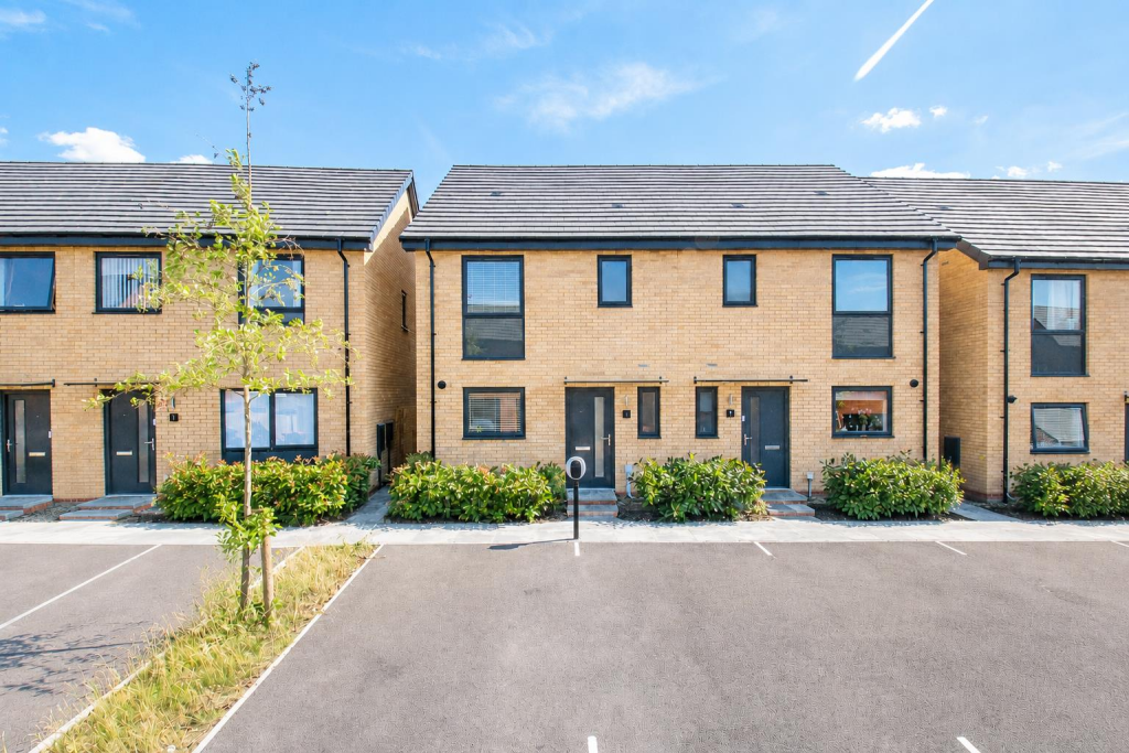3 bed Detached for rent in Milton Keynes. From Cauldwell Property Services - Milton Keynes 3 bed Detached for rent in Milton Keynes. From Cauldwell Property Services - Milton Keynes