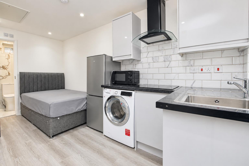 0 bed Studio for rent in Milton Keynes. From Cauldwell Property Services - Milton Keynes 0 bed Studio for rent in Milton Keynes. From Cauldwell Property Services - Milton Keynes