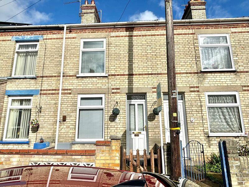 3 bed Mid Terraced House for rent in Lowestoft. From Darby & Liffen - Gorleston On Sea 3 bed Mid Terraced House for rent in Lowestoft. From Darby & Liffen - Gorleston On Sea