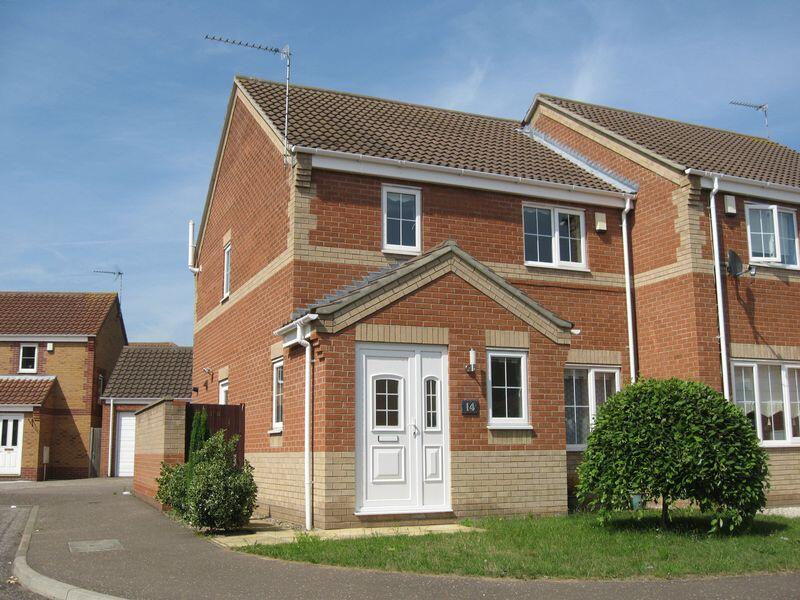 3 bed Semi Detached for rent in Gorleston-on-Sea. From Darby & Liffen - Gorleston On Sea