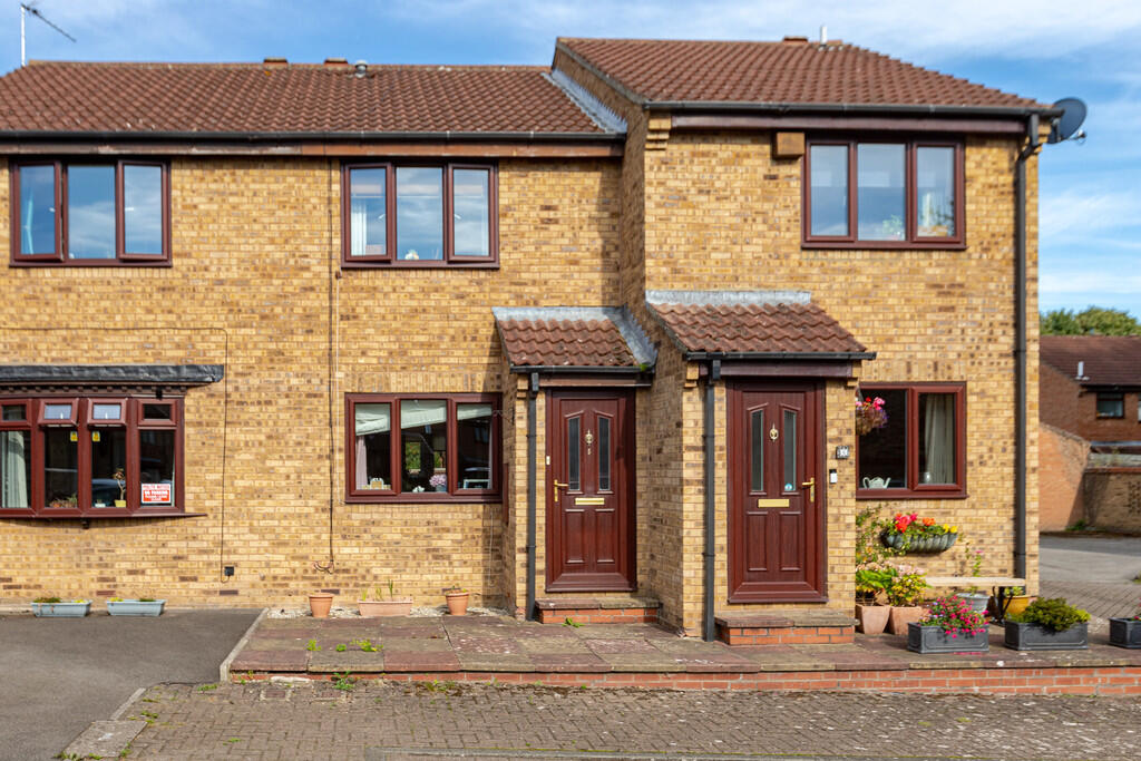 2 bed Mid Terraced House for rent in Brompton-on-Swale. From Love Property - North Yorkshire 2 bed Mid Terraced House for rent in Brompton-on-Swale. From Love Property - North Yorkshire