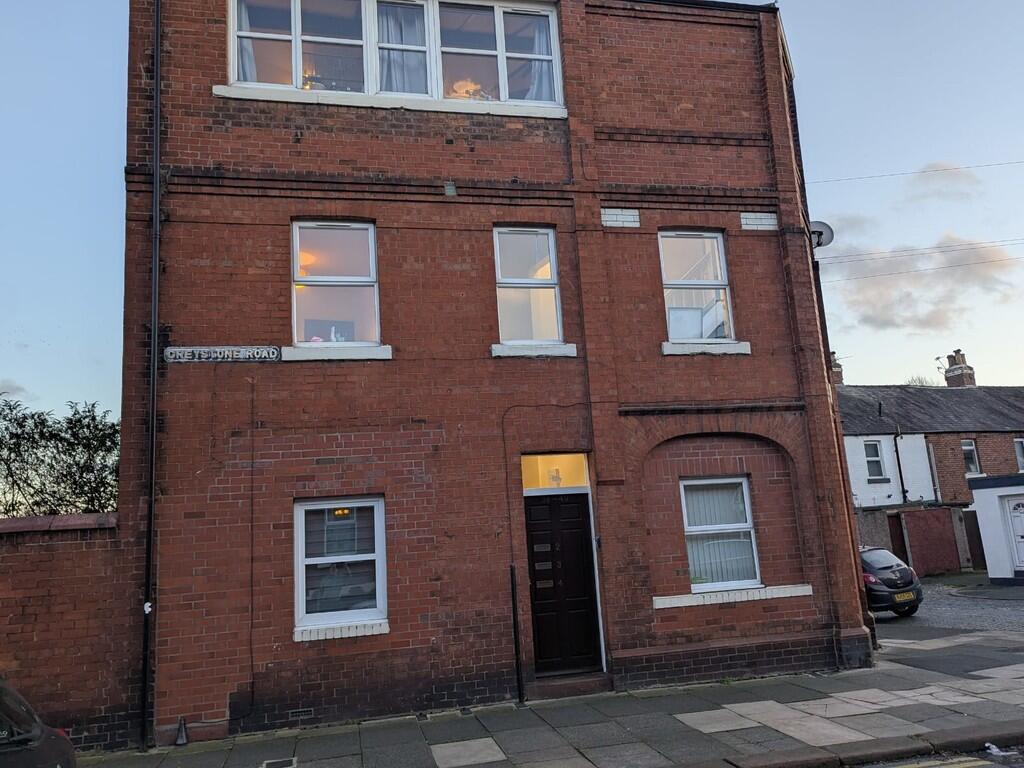 1 bed 1st Floor Flat for rent in Carleton. From Love Property - North Yorkshire
