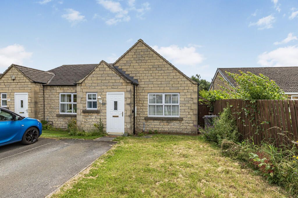 2 bed Semi-detached bungalow for rent in Leyburn. From Love Property - North Yorkshire 2 bed Semi-detached bungalow for rent in Leyburn. From Love Property - North Yorkshire