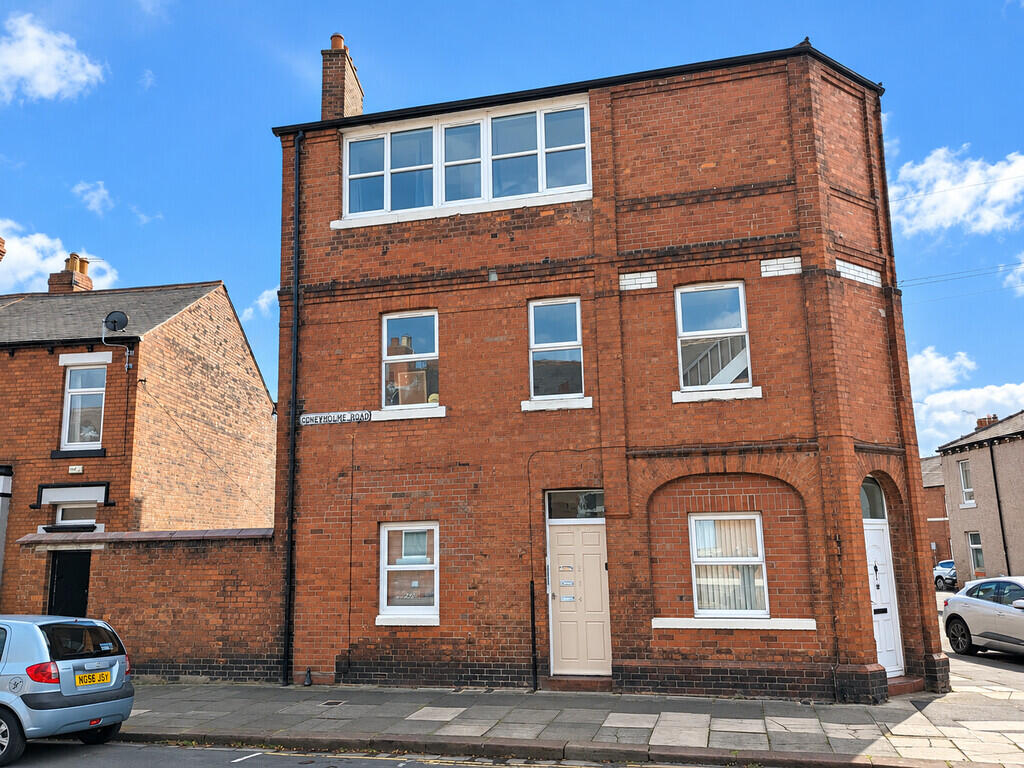 1 bed 1st Floor Flat for rent in Carlisle. From Love Property - North Yorkshire