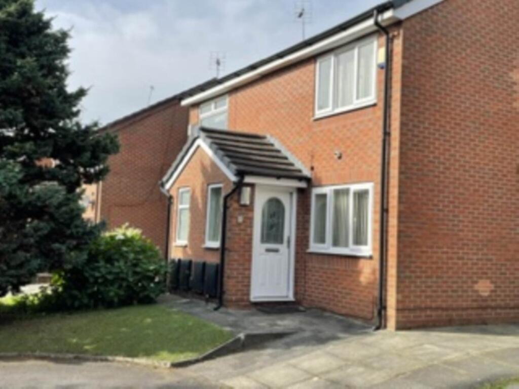 2 bed Semi Detached for rent in Oldham. From Alistair Stevens & Co - Royton 2 bed Semi Detached for rent in Oldham. From Alistair Stevens & Co - Royton