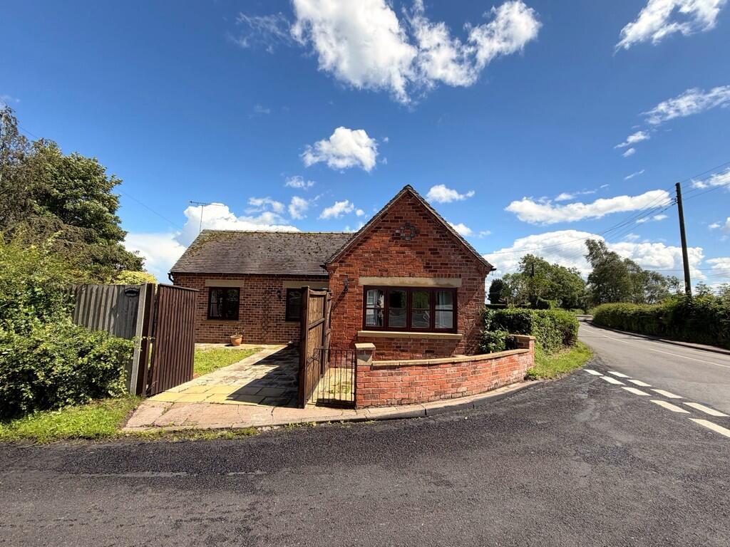 1 bed Detached bungalow for rent in Hanbury. From John German - Burton upon Trent