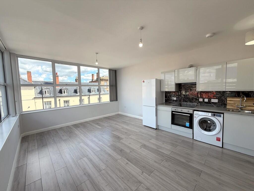 2 bed Apartment for rent in Burton upon Trent. From John German - Burton upon Trent 2 bed Apartment for rent in Burton upon Trent. From John German - Burton upon Trent