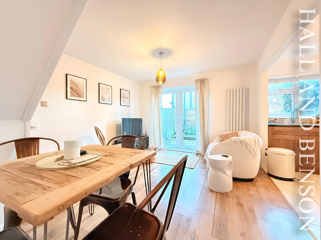 2 bed Town House for rent in Breadsall. From Hall & Benson Lettings - Allestree