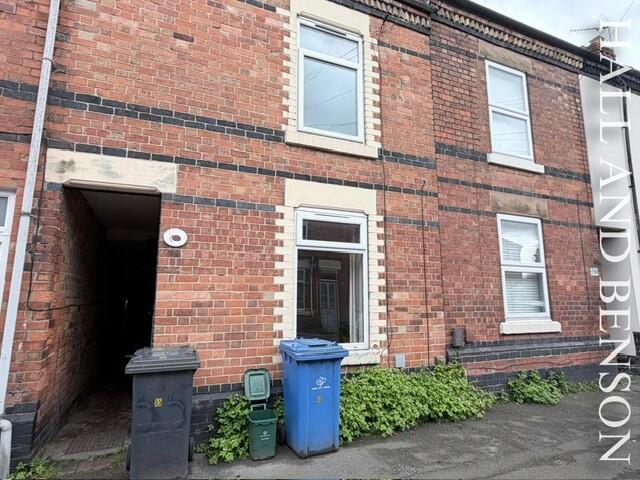 2 bed Mid Terraced House for rent in Derby. From Hall & Benson Lettings - Allestree