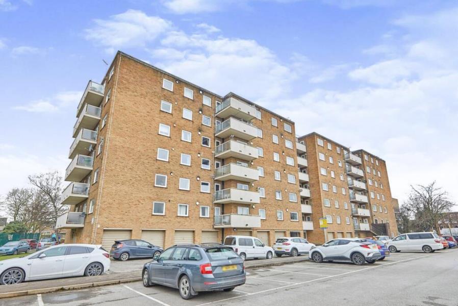 1 bed Apartment for rent in Quarndon. From Hall & Benson Lettings - Allestree