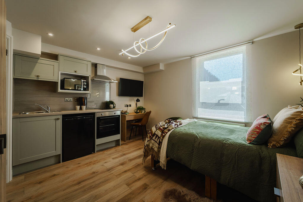 4 bed Studio for rent in Derby. From Hall & Benson Lettings - Allestree 4 bed Studio for rent in Derby. From Hall & Benson Lettings - Allestree