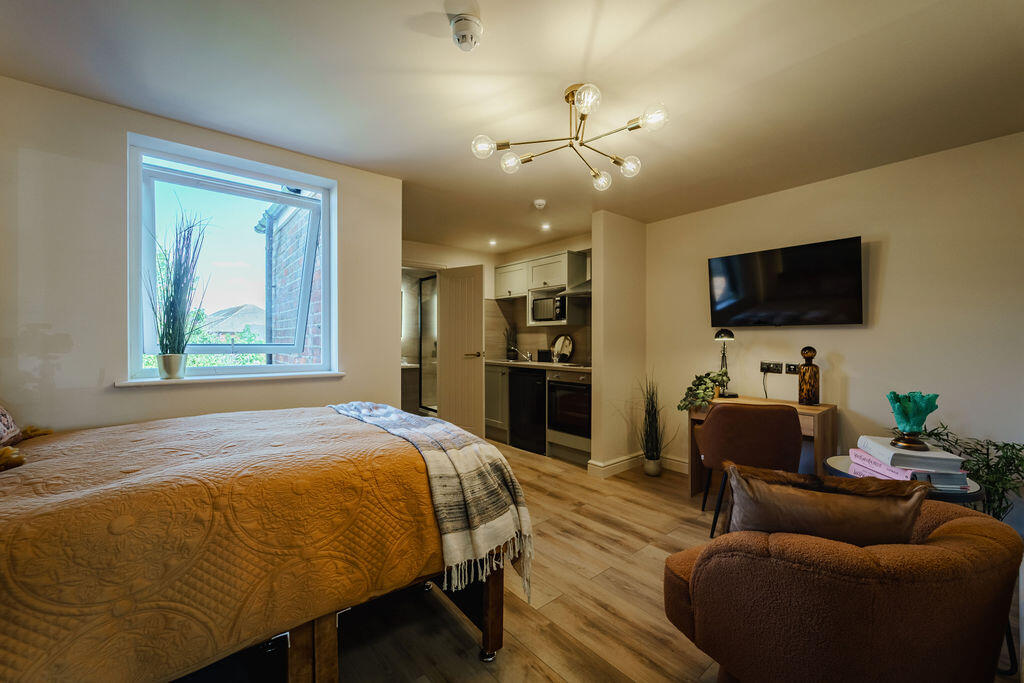 4 bed Studio for rent in Derby. From Hall & Benson Lettings - Allestree 4 bed Studio for rent in Derby. From Hall & Benson Lettings - Allestree