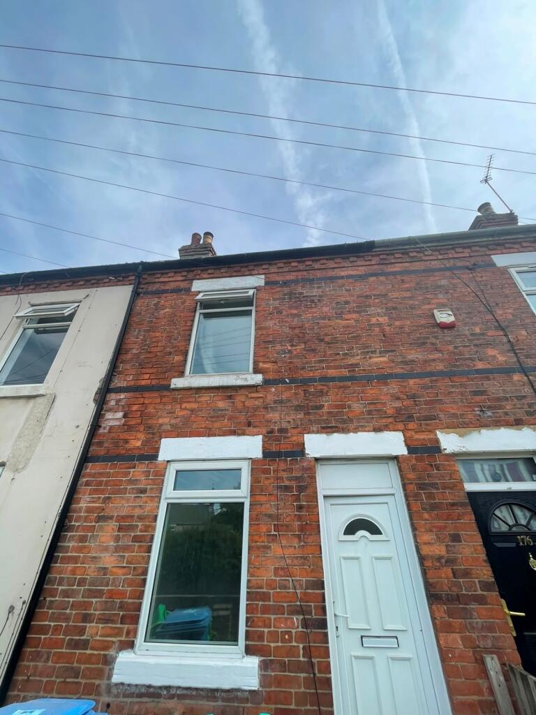 2 bed Mid Terraced House for rent in Mansfield Woodhouse. From Hall & Benson Lettings - Allestree 2 bed Mid Terraced House for rent in Mansfield Woodhouse. From Hall & Benson Lettings - Allestree