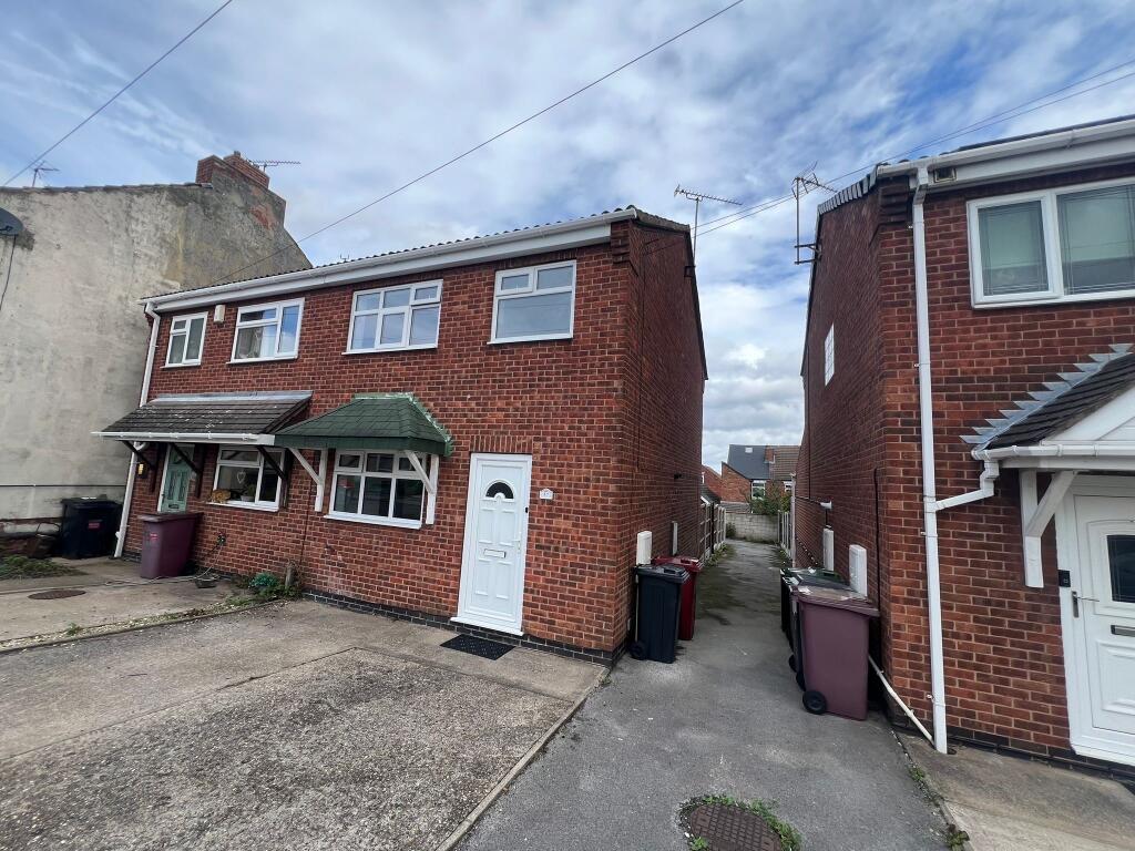 3 bed Semi Detached for rent in Hilcote. From Hall & Benson Lettings - Allestree 3 bed Semi Detached for rent in Hilcote. From Hall & Benson Lettings - Allestree