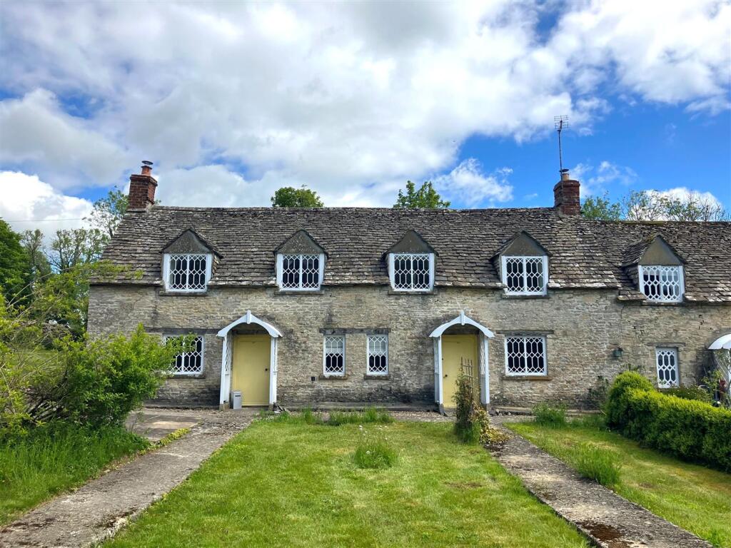4 bed End of Terrace for rent in North Cerney. From Butler Sherborn - Burford