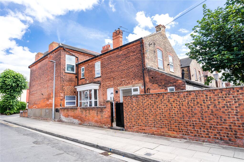 2 bed Mid Terraced House for rent in Grimsby. From Jackson Green & Preston - Grimsby