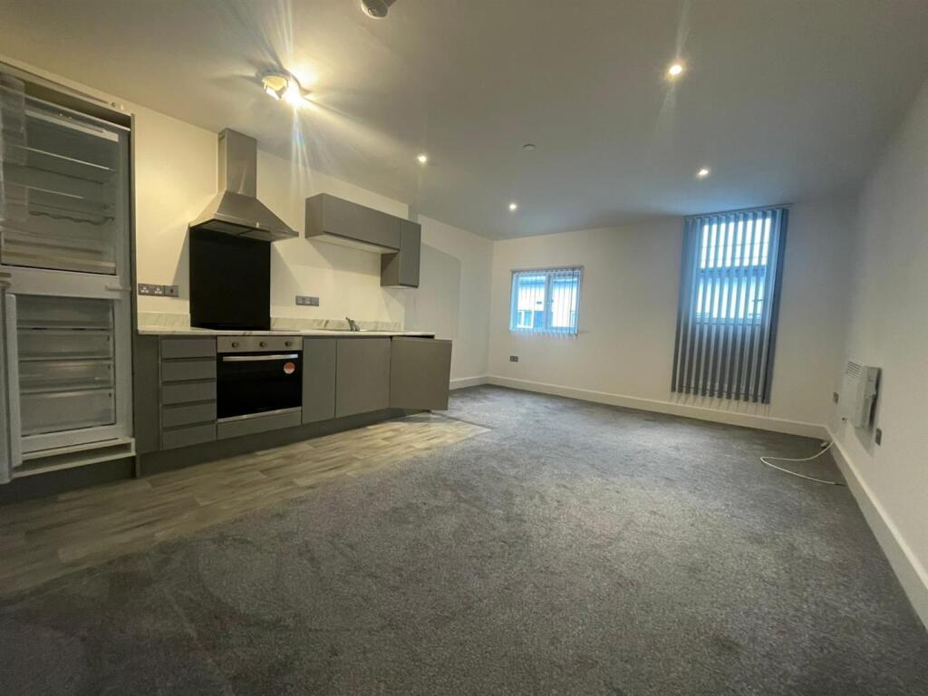 1 bed Apartment for rent in Birkenhead. From Michael Moon - Great Crosby 1 bed Apartment for rent in Birkenhead. From Michael Moon - Great Crosby