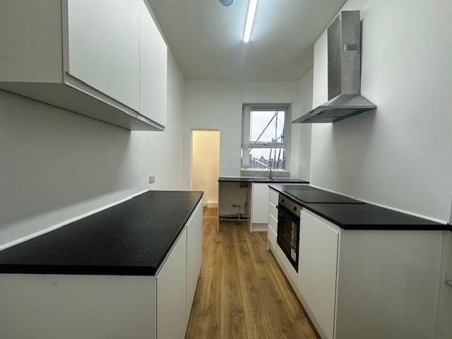 2 bed 1st Floor Flat for rent in Liverpool. From Michael Moon - Great Crosby