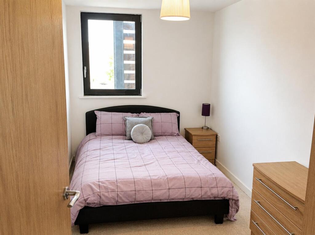 2 bed Apartment for rent in Liverpool. From Michael Moon - Great Crosby