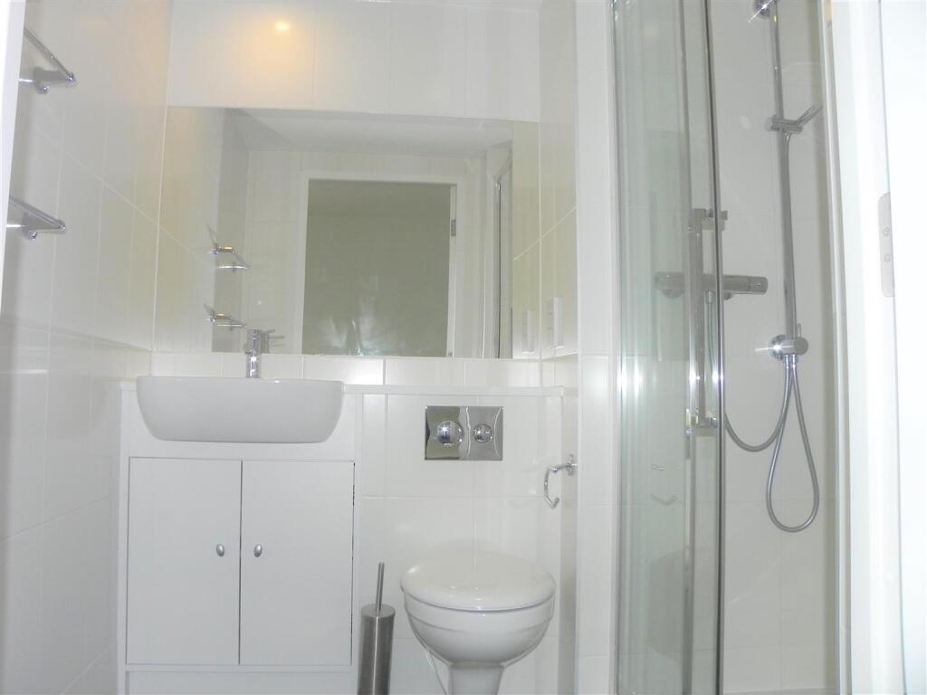 4 bed Studio for rent in Liverpool. From Michael Moon - Great Crosby 4 bed Studio for rent in Liverpool. From Michael Moon - Great Crosby