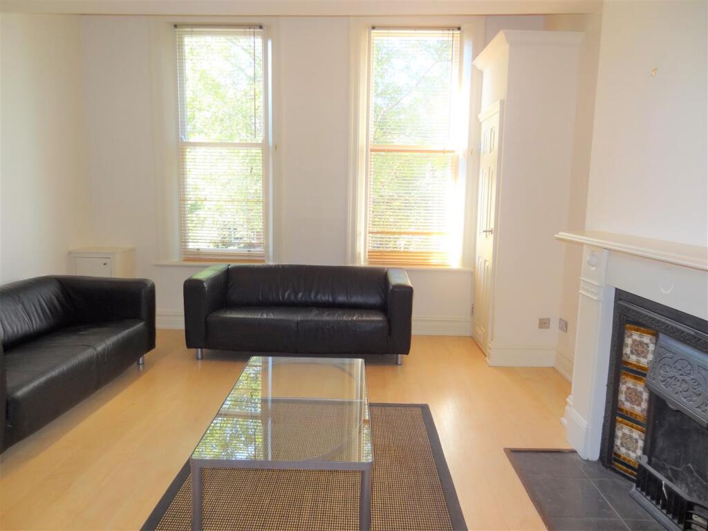 2 bed 1st Floor Flat for rent in Liverpool. From Michael Moon - Great Crosby 2 bed 1st Floor Flat for rent in Liverpool. From Michael Moon - Great Crosby