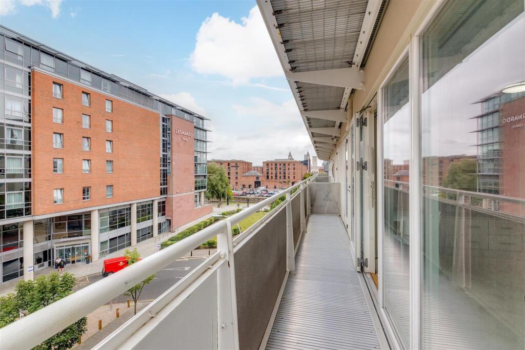 2 bed Apartment for rent in Liverpool. From Michael Moon - Great Crosby