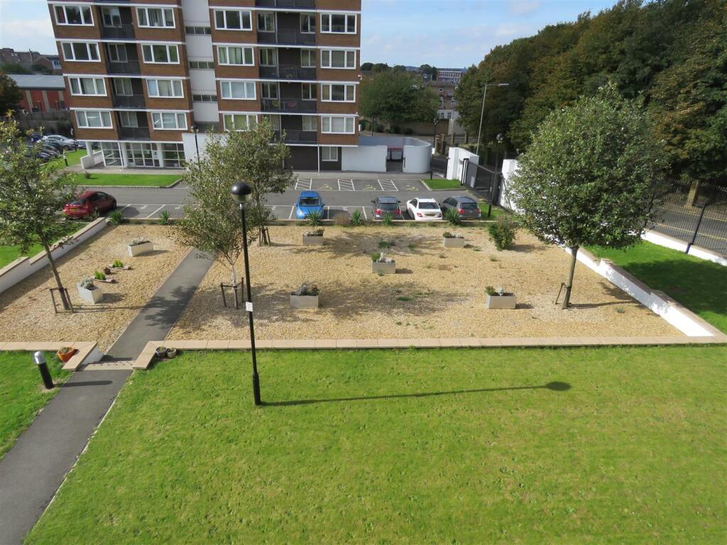 4 bed Apartment for rent in Liverpool. From Michael Moon - Great Crosby 4 bed Apartment for rent in Liverpool. From Michael Moon - Great Crosby