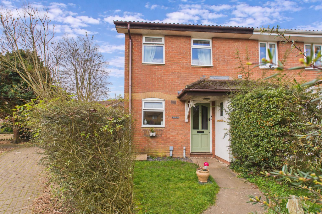 3 bed End of Terrace for rent in Dereham. From Parsons & Co - Dereham 3 bed End of Terrace for rent in Dereham. From Parsons & Co - Dereham