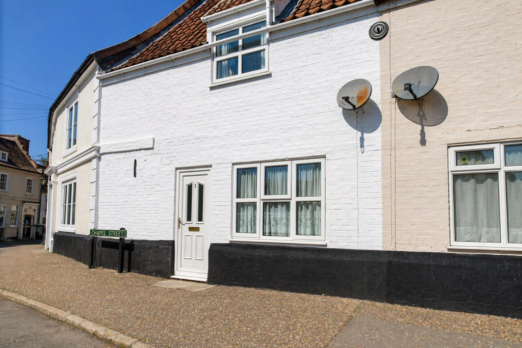 2 bed Detached for rent in Cawston. From Parsons & Co - Reepham 2 bed Detached for rent in Cawston. From Parsons & Co - Reepham