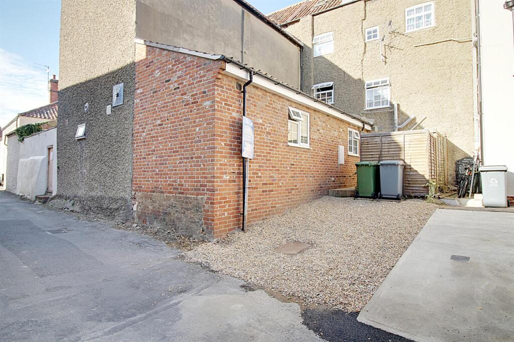 1 bed 1st Floor Flat for rent in Reepham. From Parsons & Co - Reepham 1 bed 1st Floor Flat for rent in Reepham. From Parsons & Co - Reepham